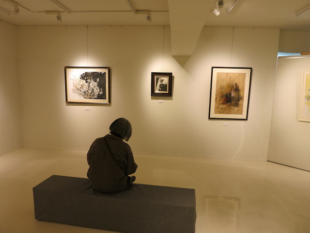 彩墨色趣　蔡國華作品展　会場の様子
