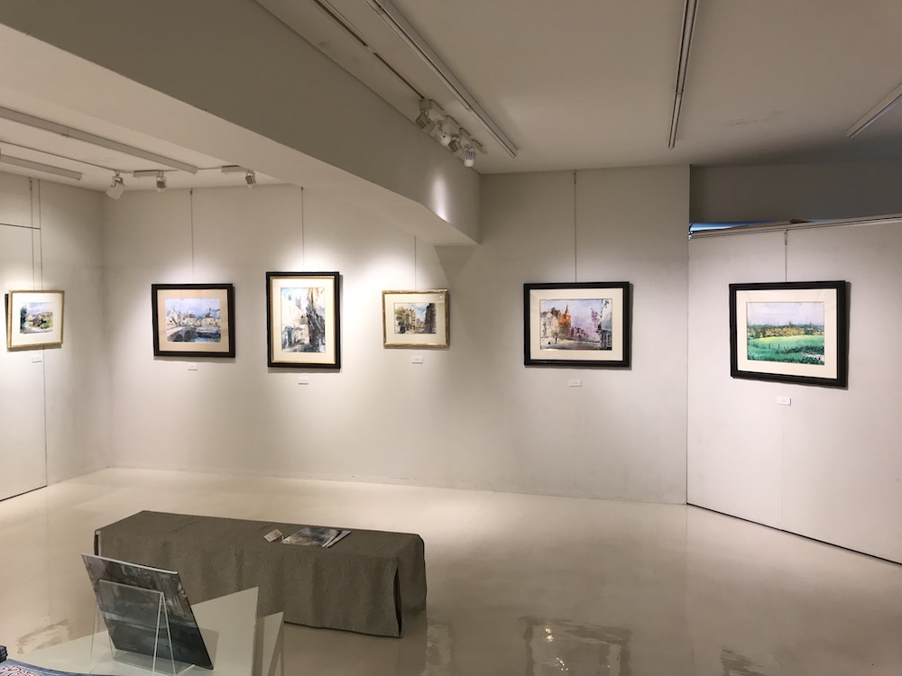 蔡國華コッツウォルズ　スケッチ作品展　会場の様子