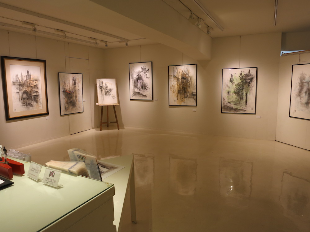 蔡國華カレンダー原画展　会場の様子
